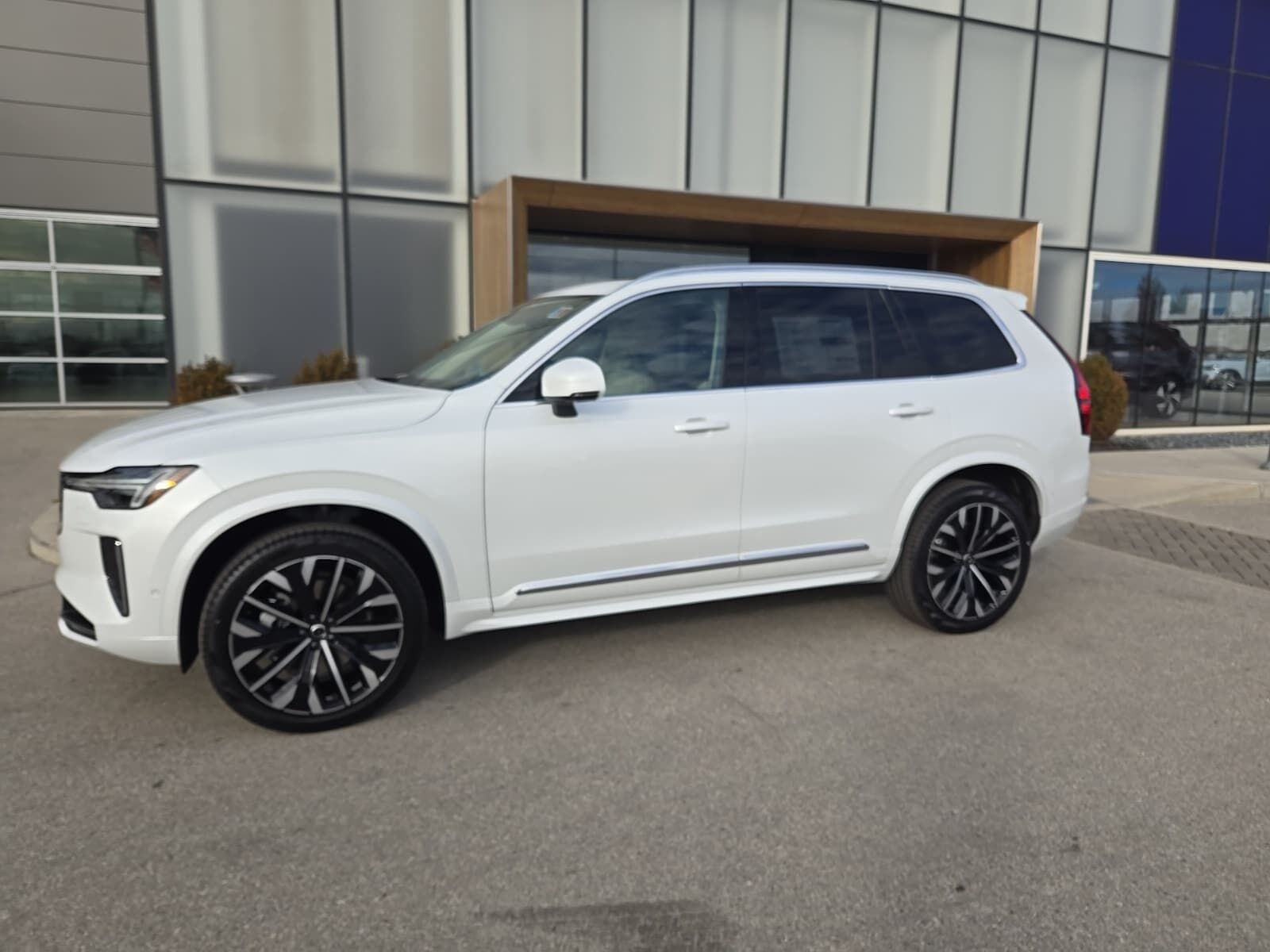 2026 VOLVO XC90