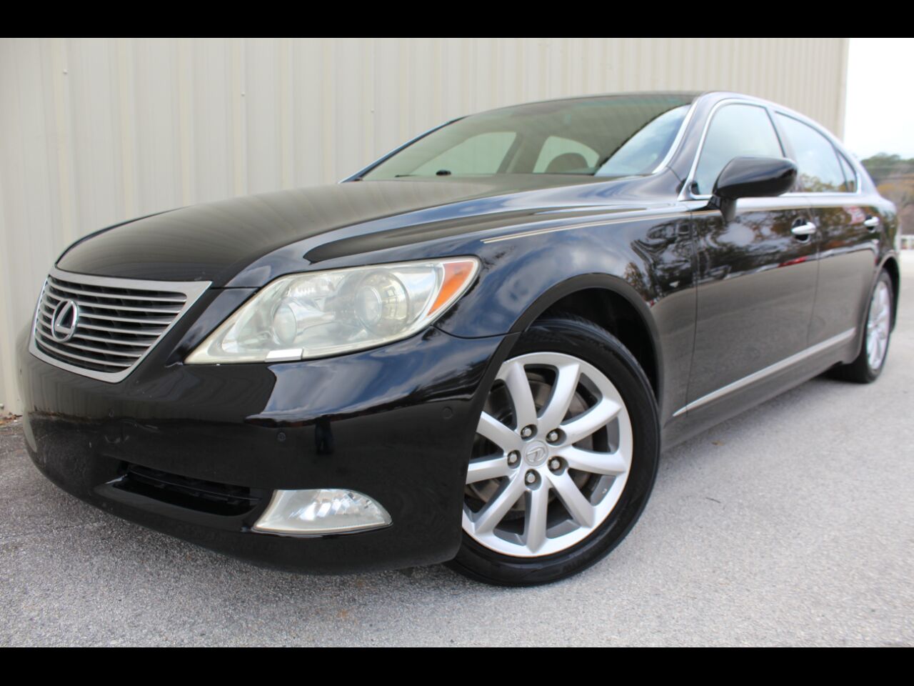 Lexus LS