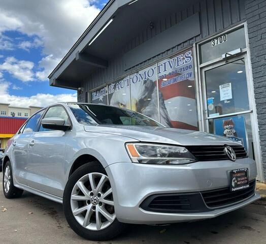 2013 VOLKSWAGEN Jetta
