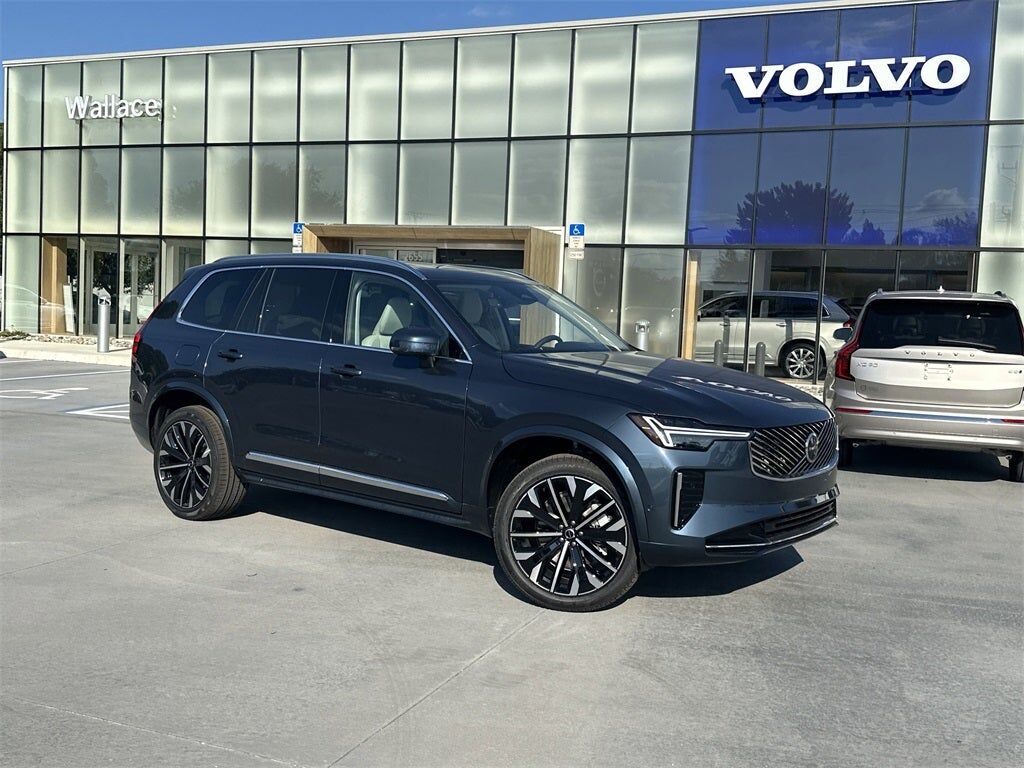 2026 VOLVO XC90