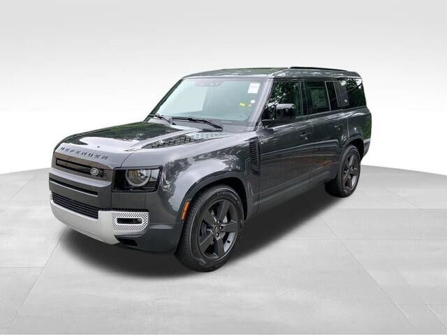 2024 LAND ROVER Defender