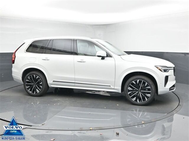 2026 VOLVO XC90
