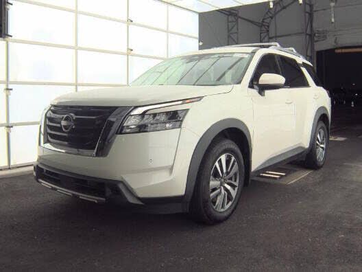 2023 NISSAN Pathfinder