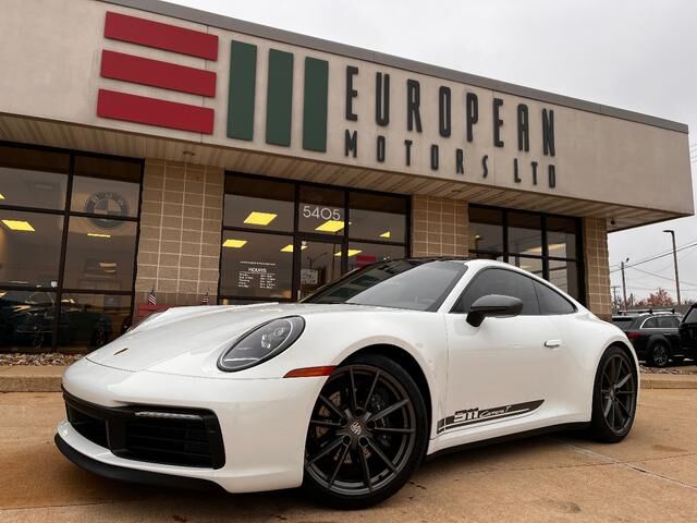 2024 PORSCHE 911