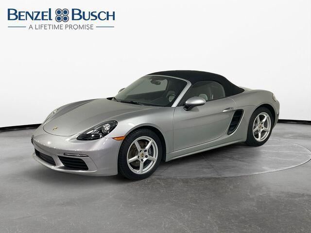 2019 PORSCHE 718