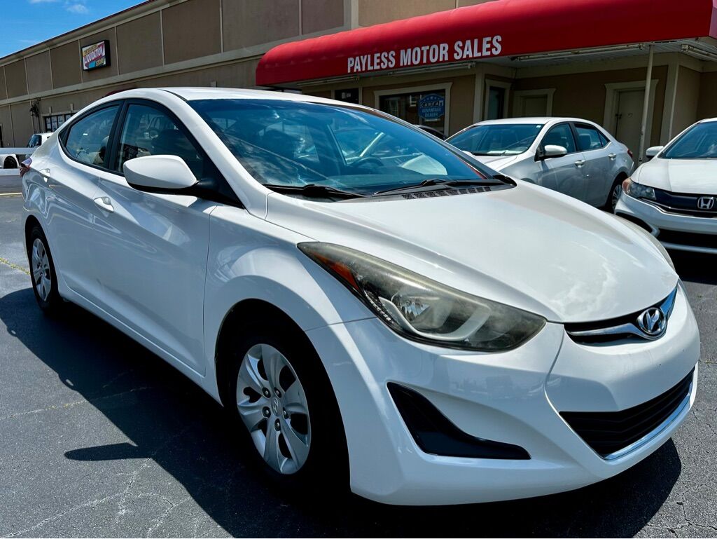 2016 HYUNDAI Elantra