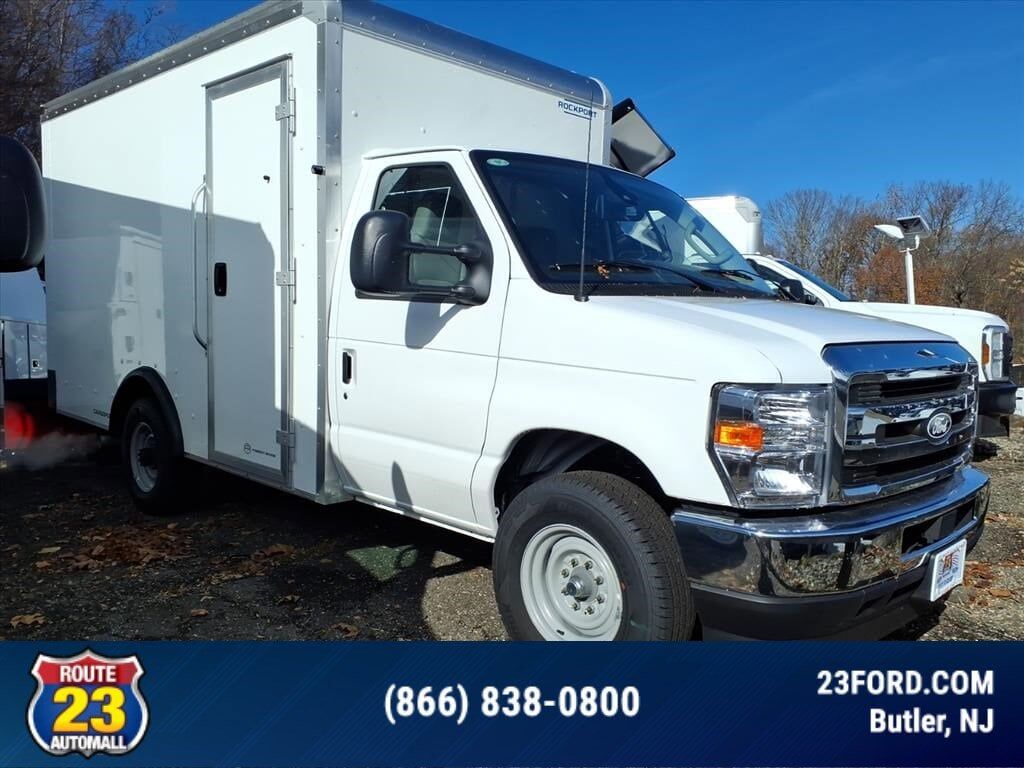 2026 FORD E-350