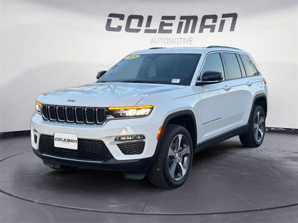 2025 JEEP Grand Cherokee