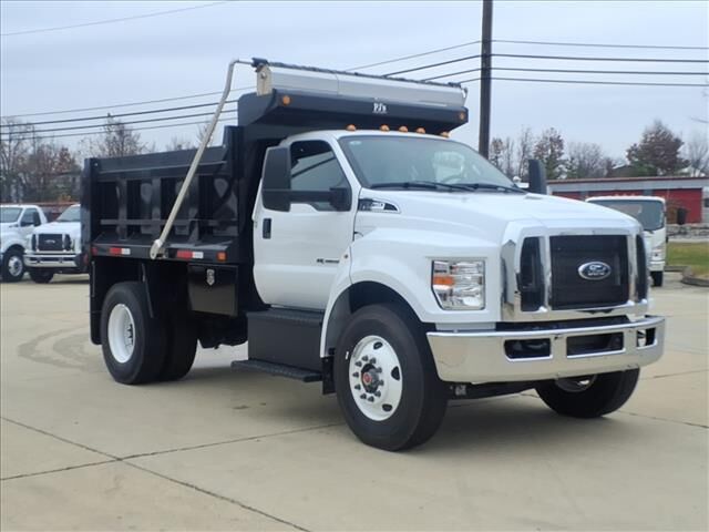 2026 FORD F-750
