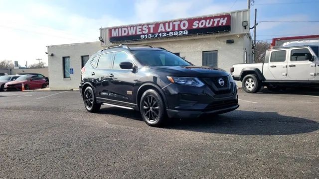 2017 NISSAN Rogue