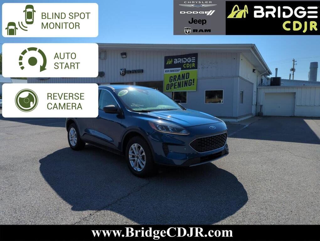 2022 FORD Escape
