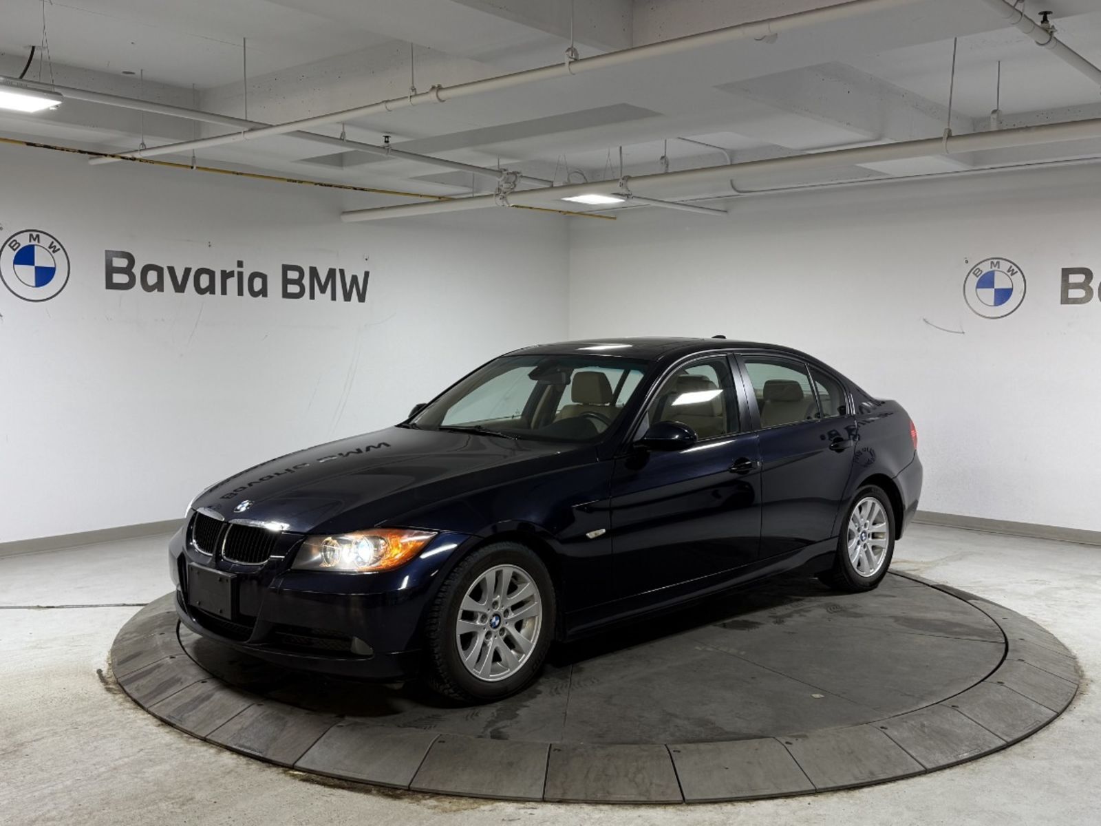 BMW 325i