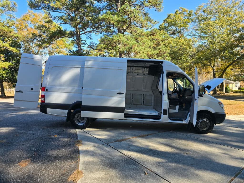 2011 MERCEDES-BENZ Sprinter