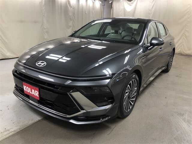 2025 HYUNDAI Sonata