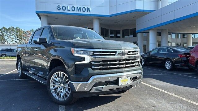 2025 CHEVROLET Silverado