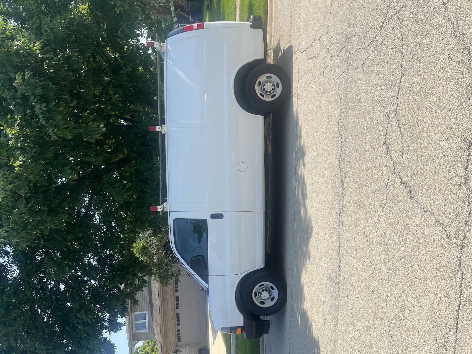 2019 CHEVROLET Express