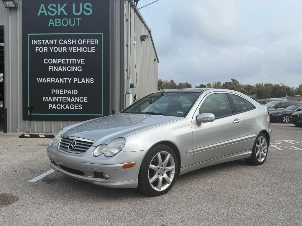 2004 MERCEDES-BENZ C-Class