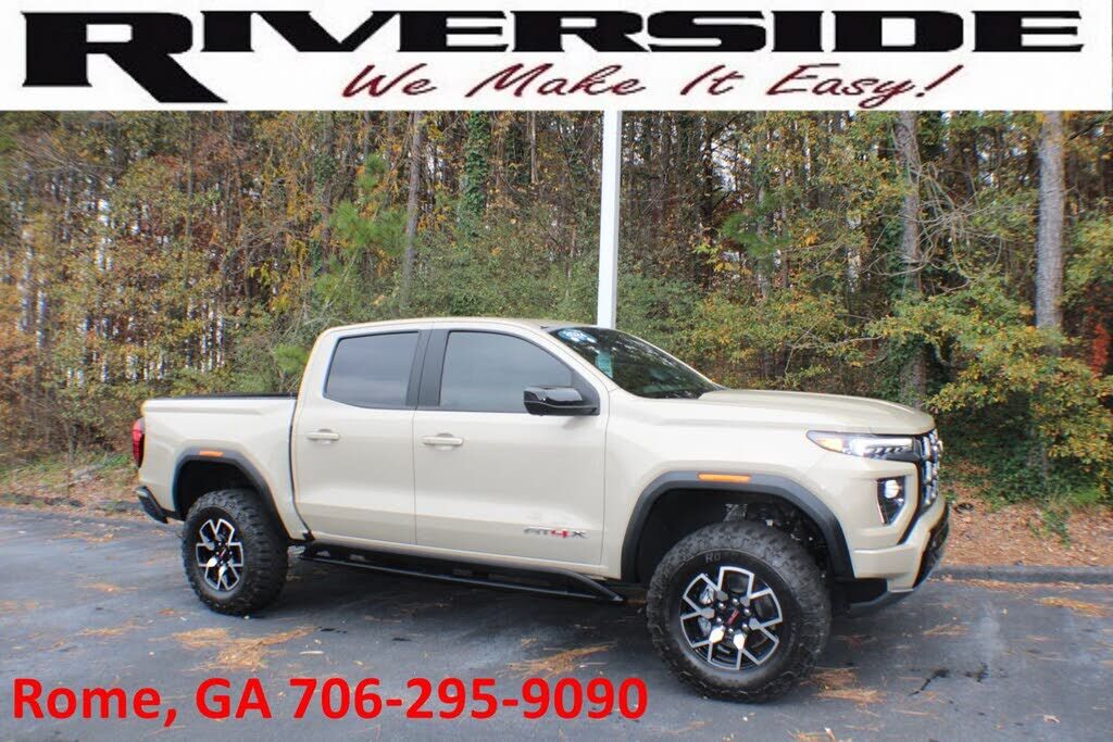 2024 GMC Canyon