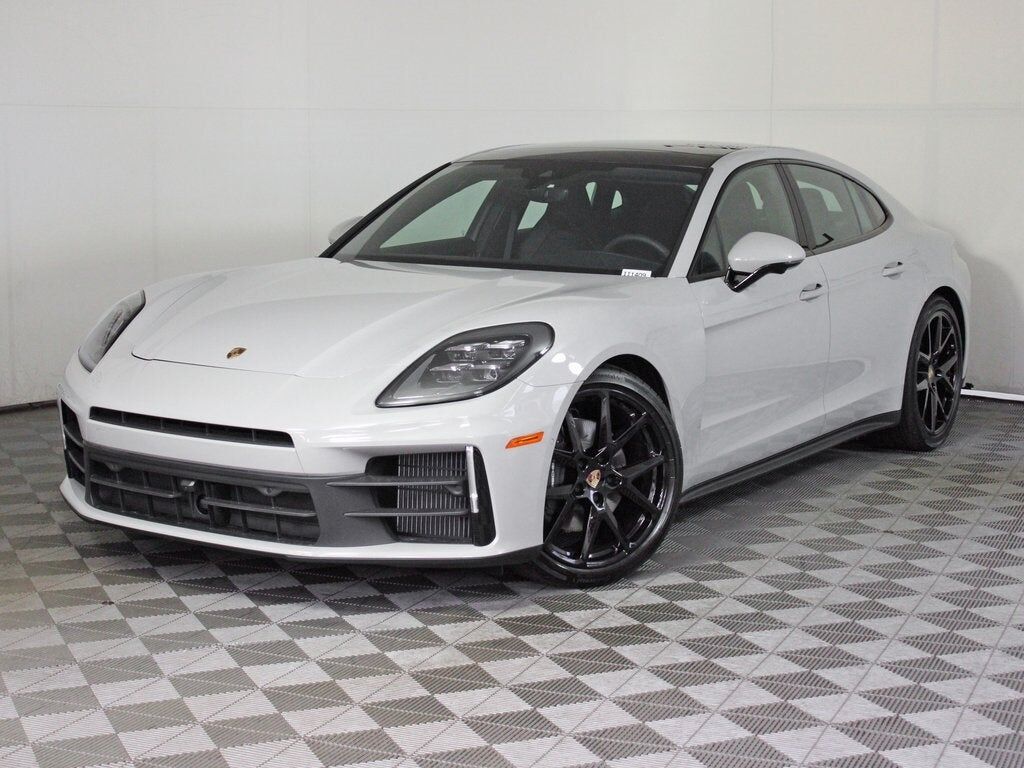 2025 PORSCHE Panamera