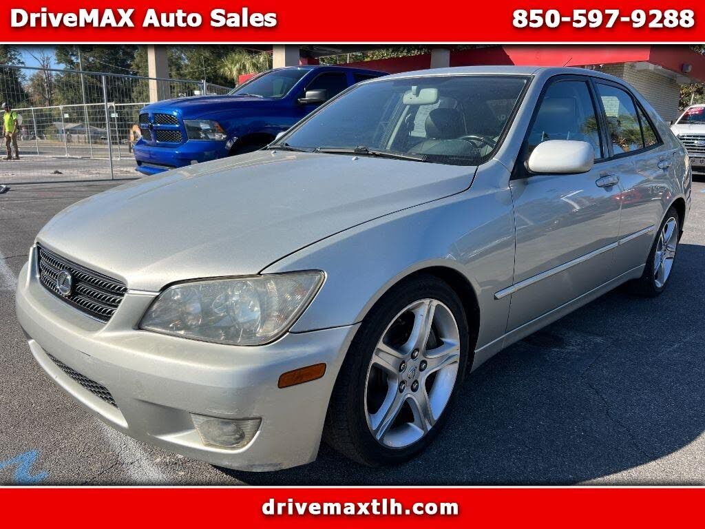 2004 LEXUS IS