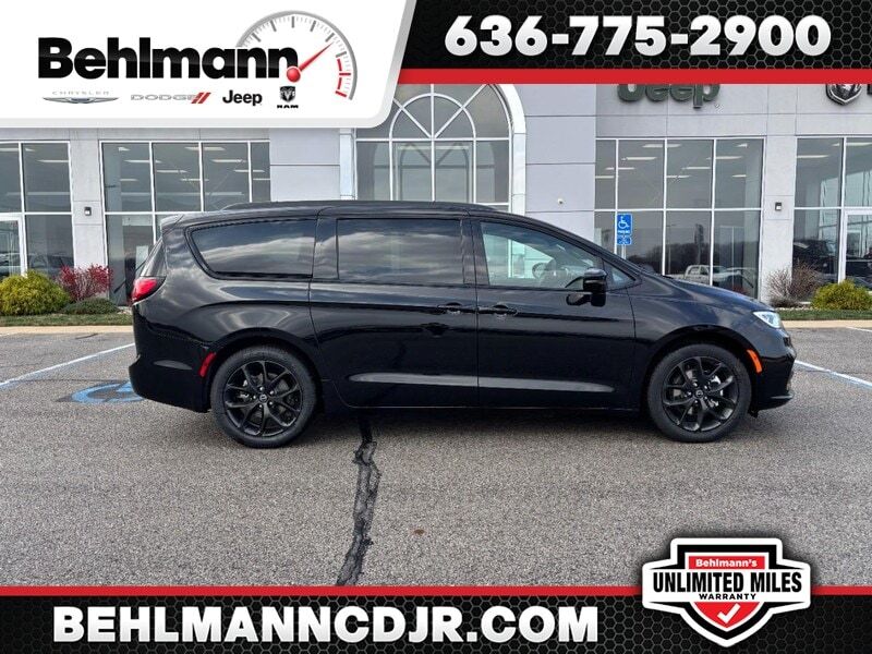 2026 CHRYSLER Pacifica