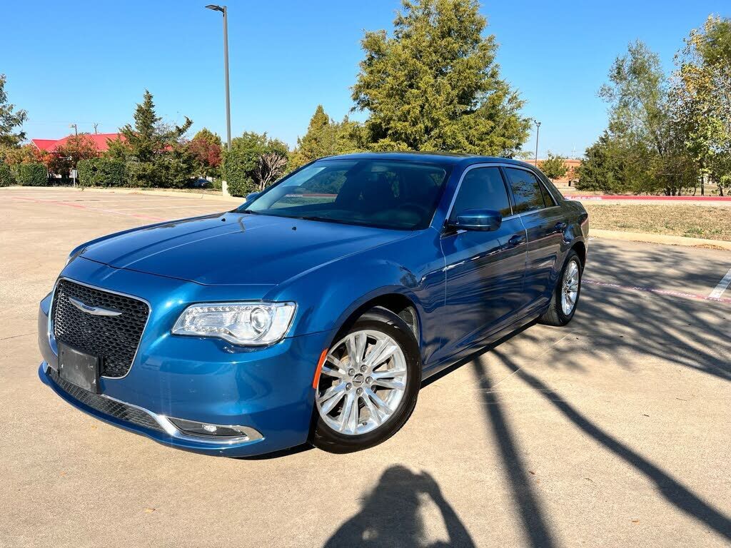 2021 CHRYSLER 300