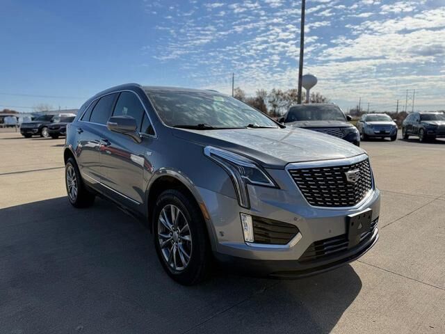 2022 CADILLAC XT5