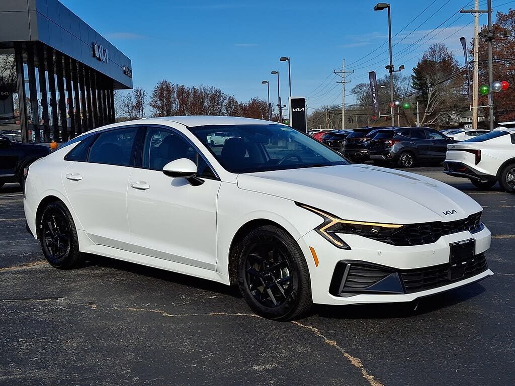2025 KIA K5