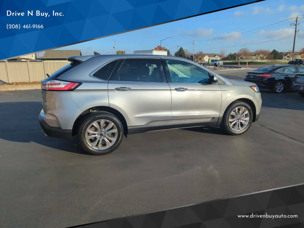 2024 FORD Edge