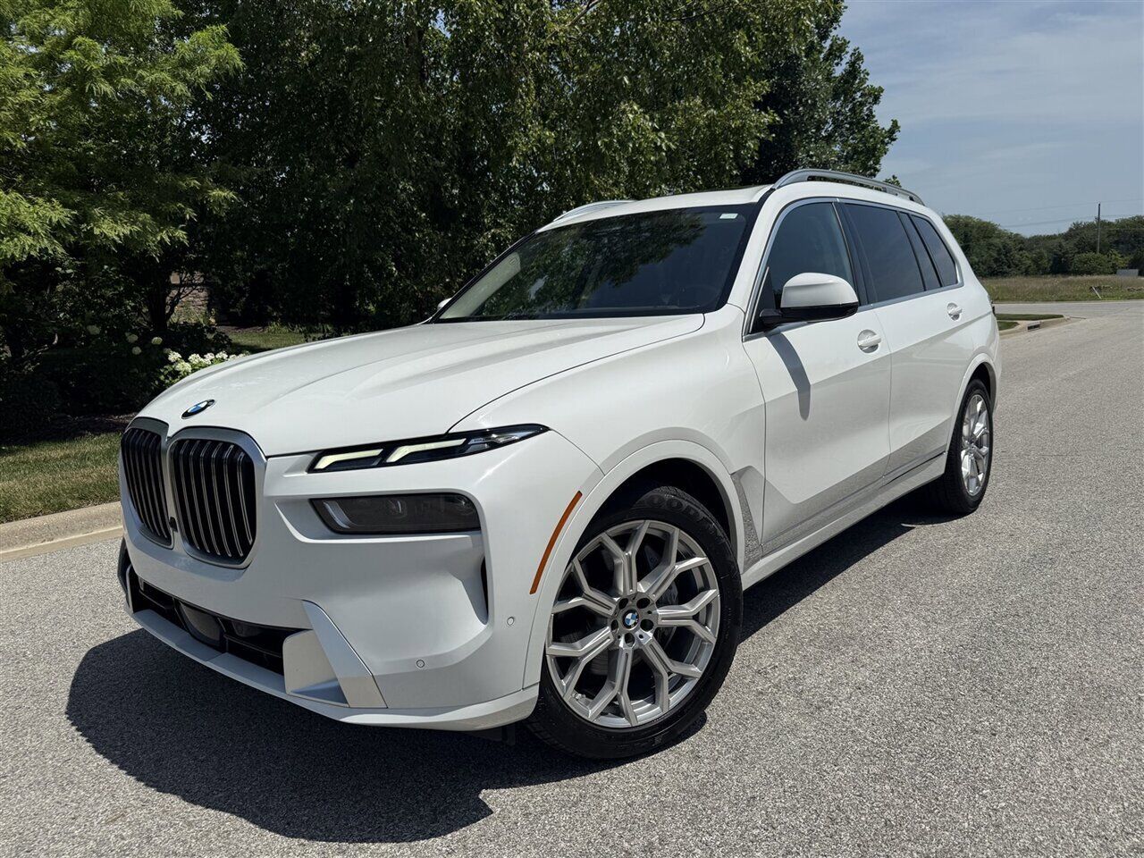 2023 BMW X7