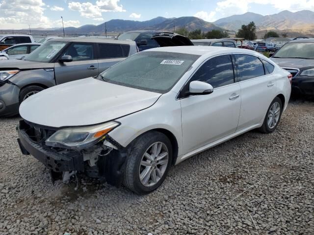 2015 TOYOTA Avalon