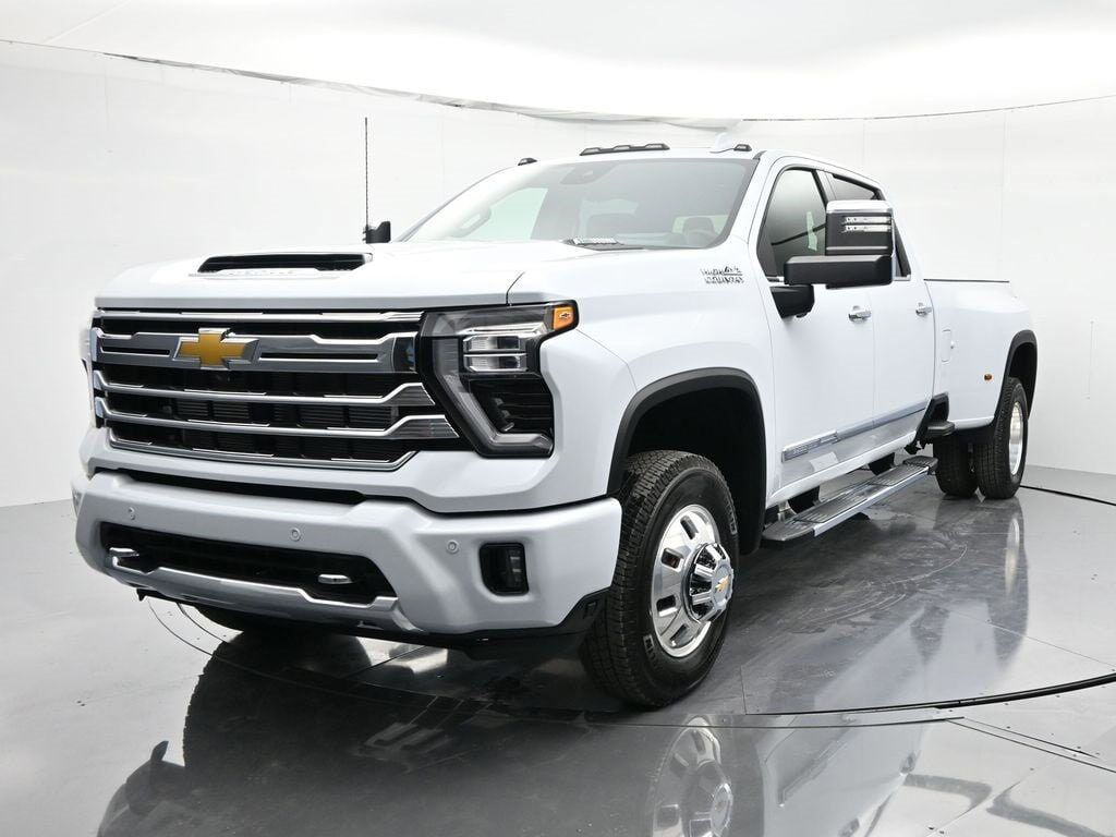 2026 CHEVROLET Silverado HD