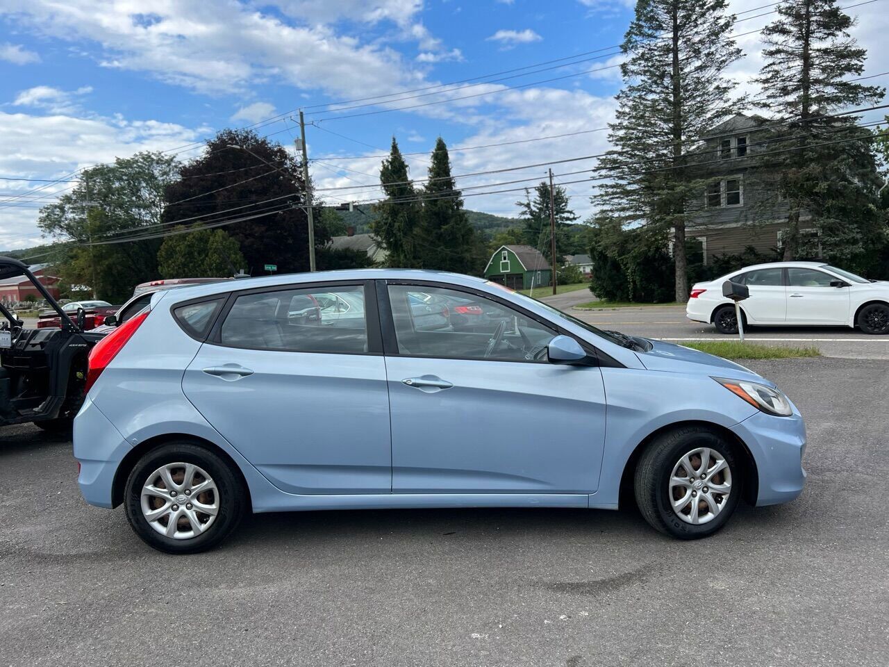 2014 HYUNDAI Accent