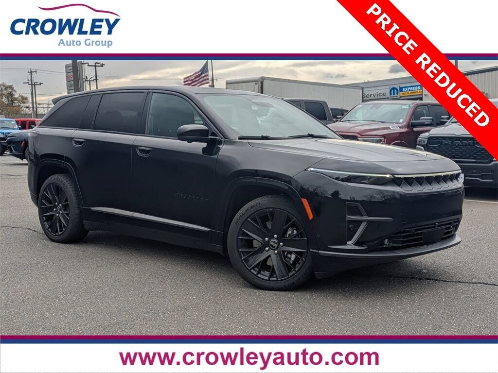 2024 JEEP Wagoneer S