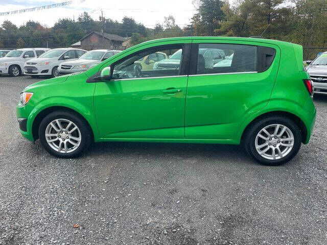 2015 CHEVROLET Sonic
