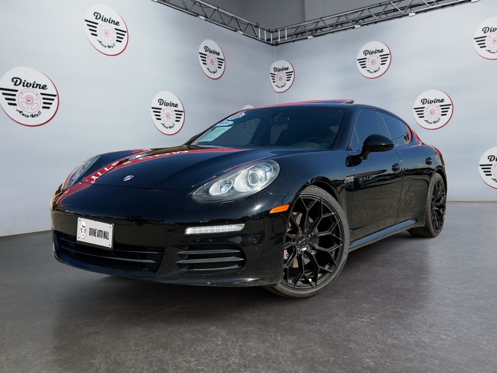 2014 PORSCHE Panamera