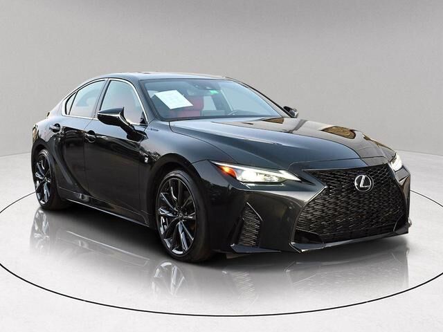 2024 LEXUS IS