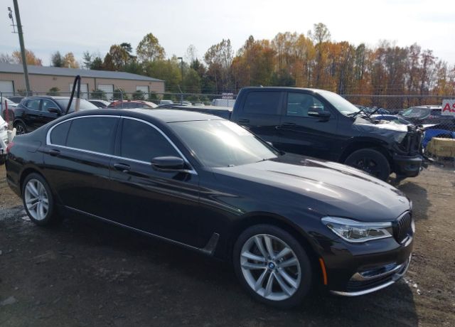 BMW 750i