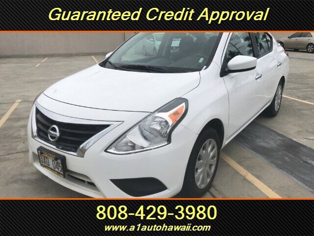 2016 NISSAN Versa