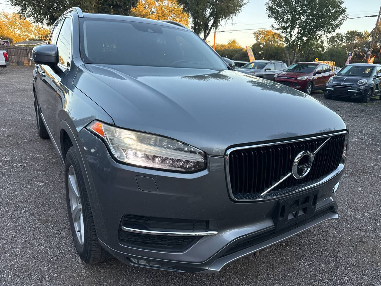2017 VOLVO XC90