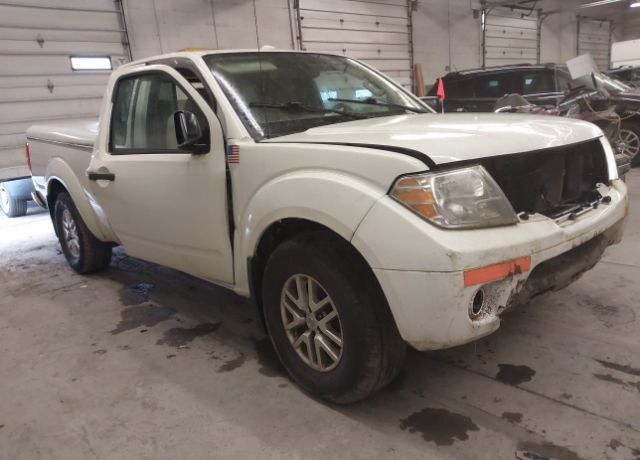 2015 NISSAN Frontier