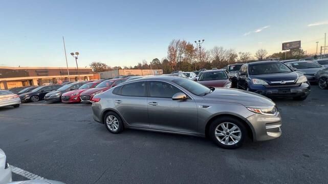 2018 KIA Optima