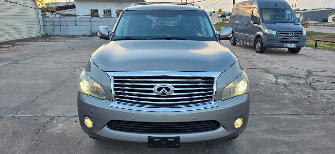 Infiniti QX80