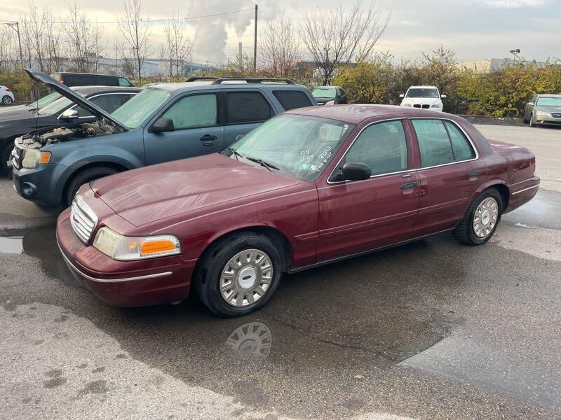 Ford Crown Victoria