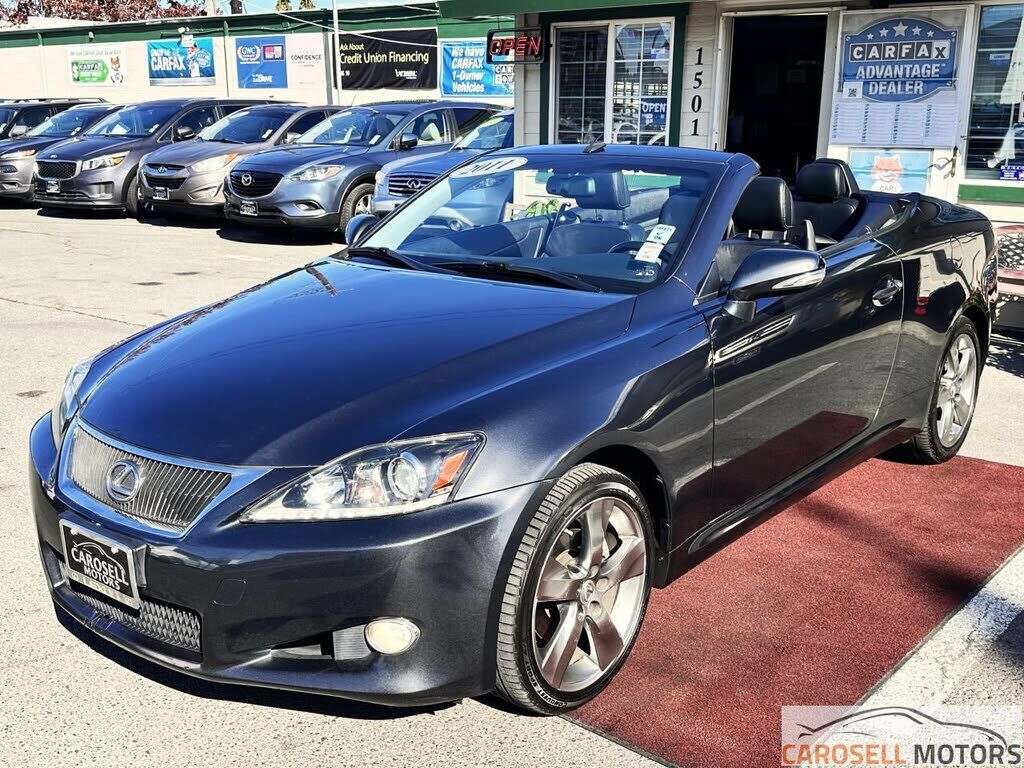 2011 LEXUS IS