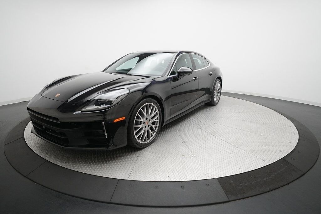 2026 PORSCHE Panamera