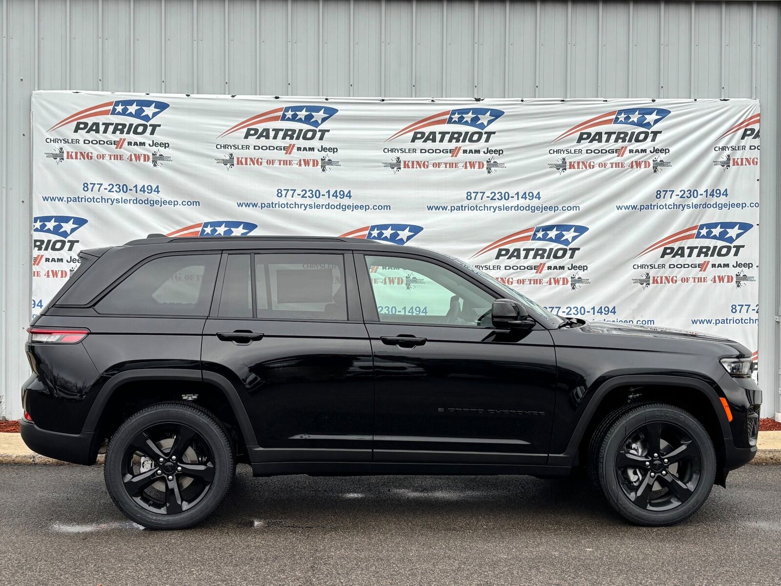 2025 JEEP Grand Cherokee