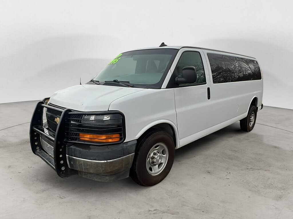 2021 CHEVROLET Express