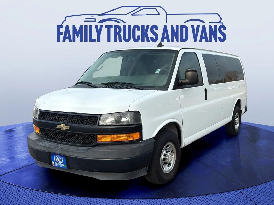 2018 CHEVROLET Express