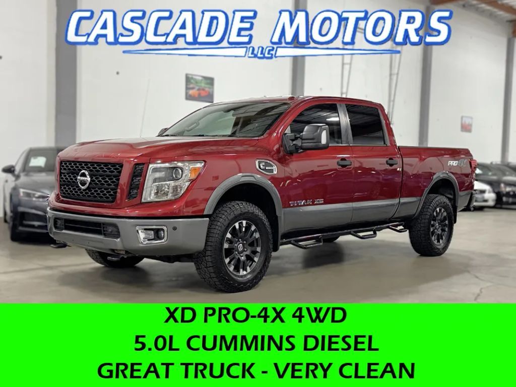 2017 NISSAN Titan